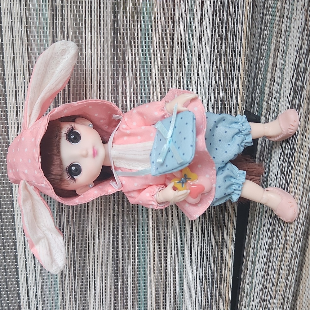 Sweet little posable bjd baby girl doll obitsu11 size